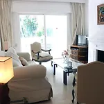 Διαμέρισμα Hacienda Εστεπόνα